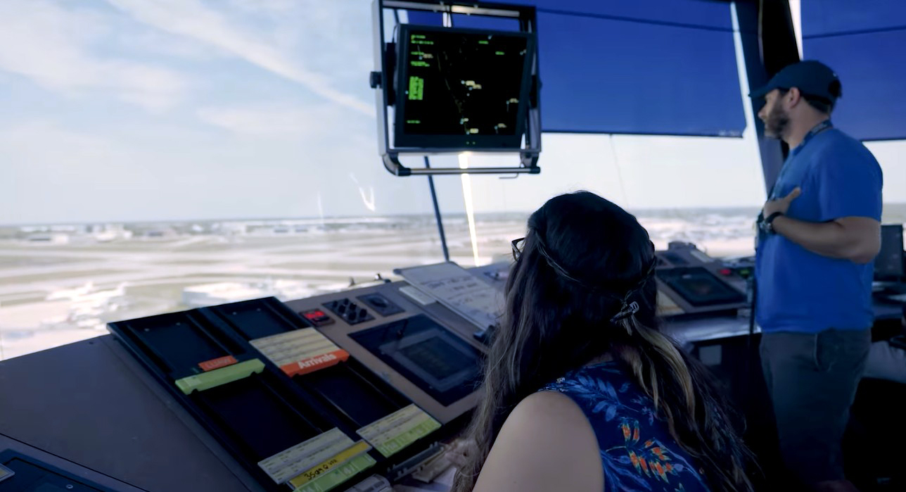 control tower newark airport